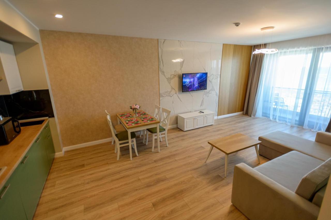 Plazza Mamaia Nord Aparthotel Năvodari Екстериор снимка