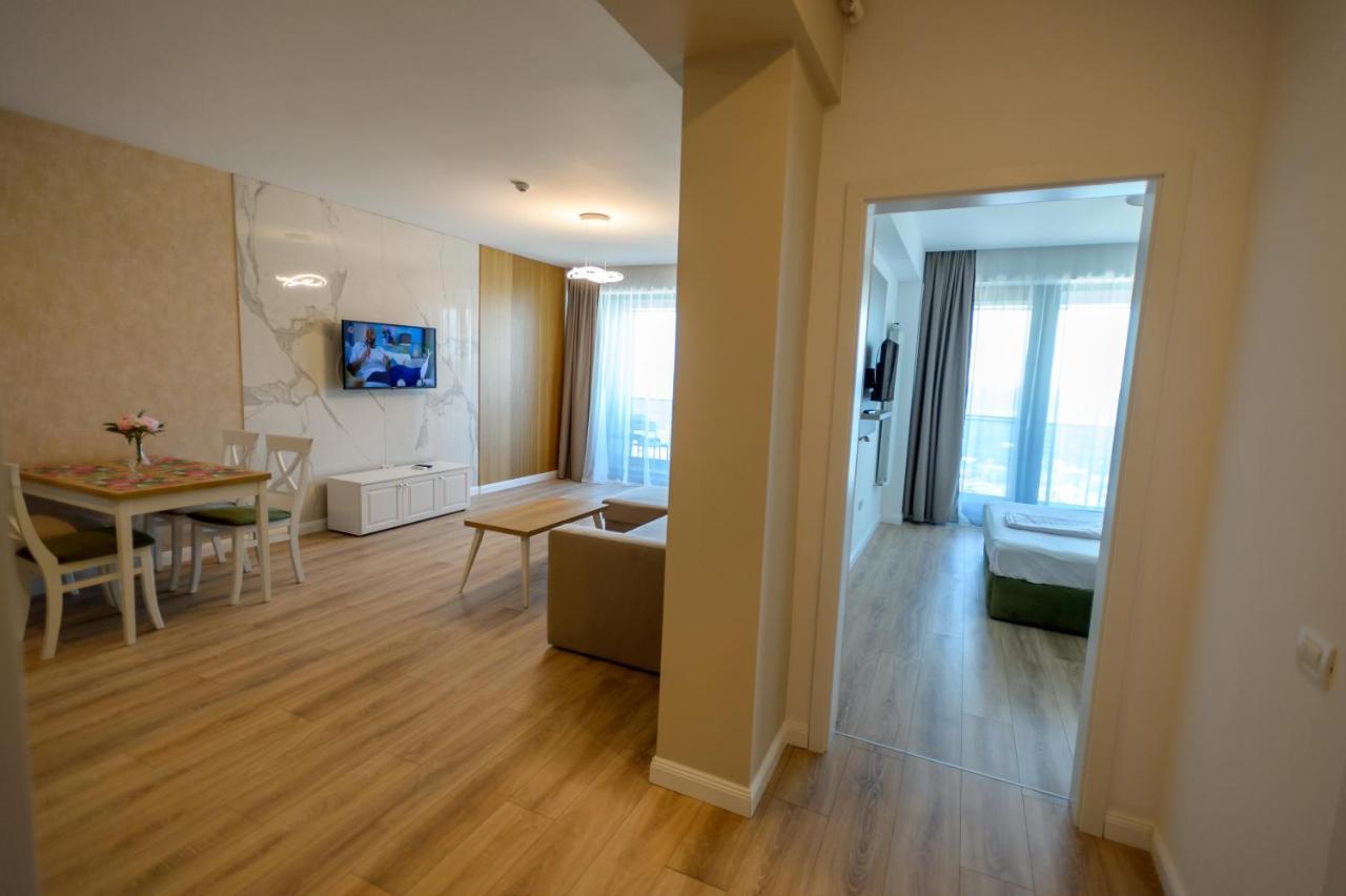Plazza Mamaia Nord Aparthotel Năvodari Екстериор снимка