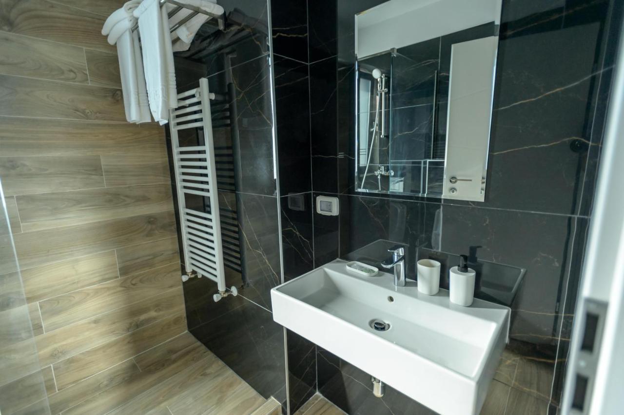 Plazza Mamaia Nord Aparthotel Năvodari Екстериор снимка